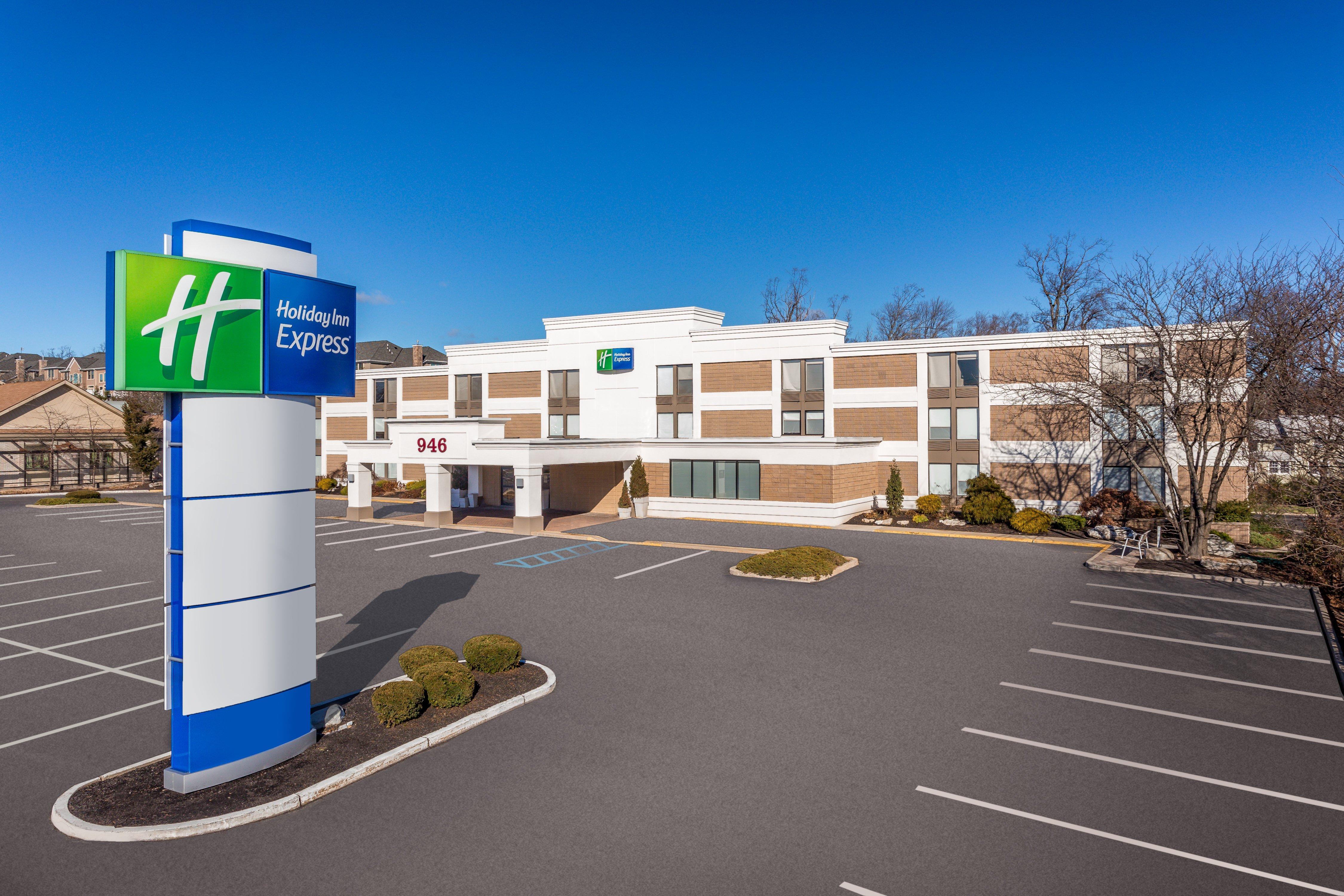 Holiday Inn Express Ramsey Mahwah By Ihg Extérieur photo