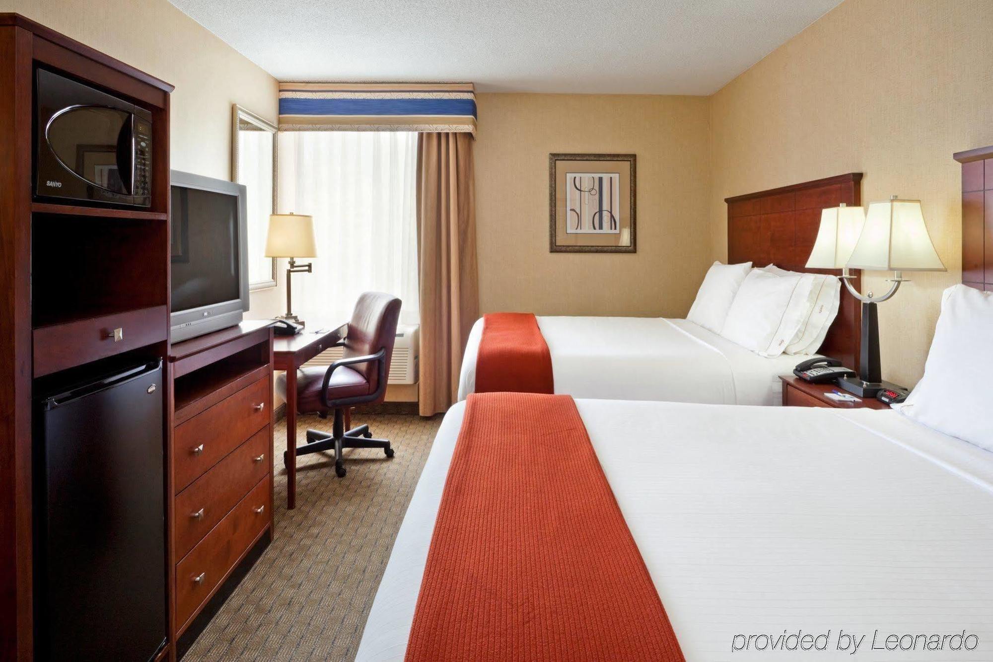 Holiday Inn Express Ramsey Mahwah By Ihg Extérieur photo